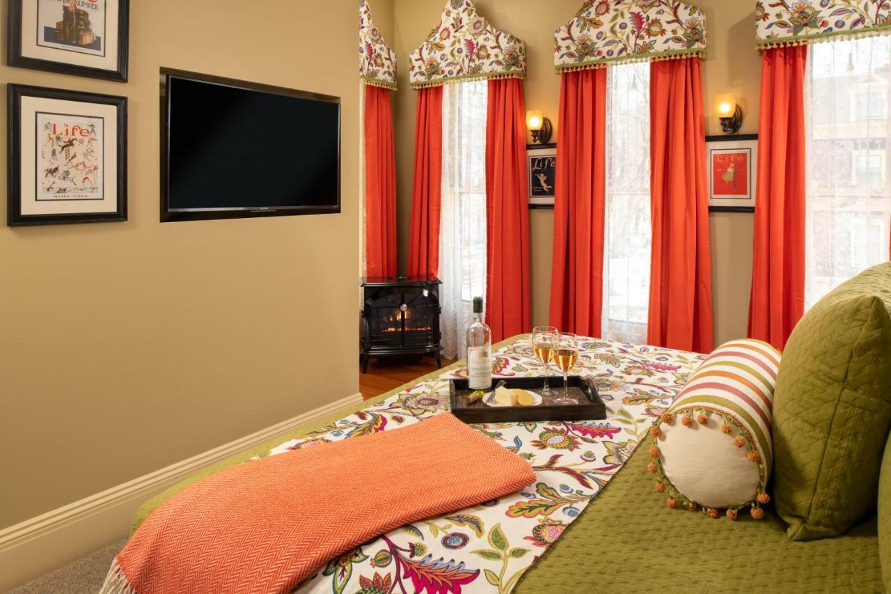 Bed and Breakfast Rockland Talbot House Екстер'єр фото
