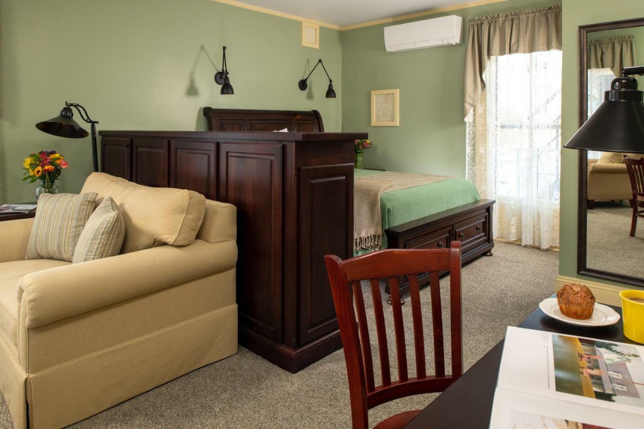 Bed and Breakfast Rockland Talbot House Екстер'єр фото